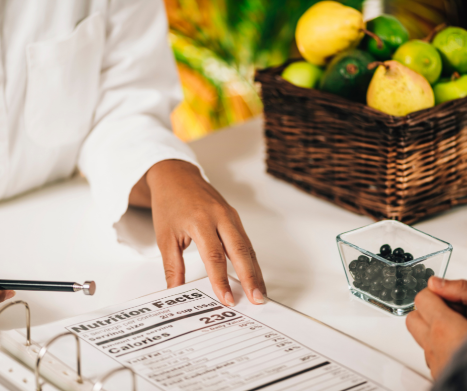 Registered Dietitian Nutritionist Explaining Food Label